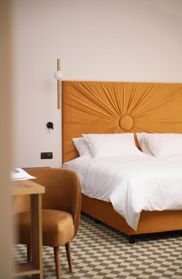 Hotel Pietryna Lodž Exteriér fotografie