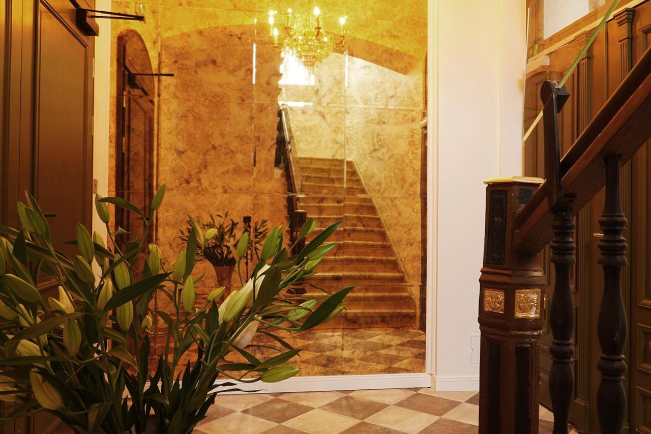 Hotel Pietryna Lodž Exteriér fotografie