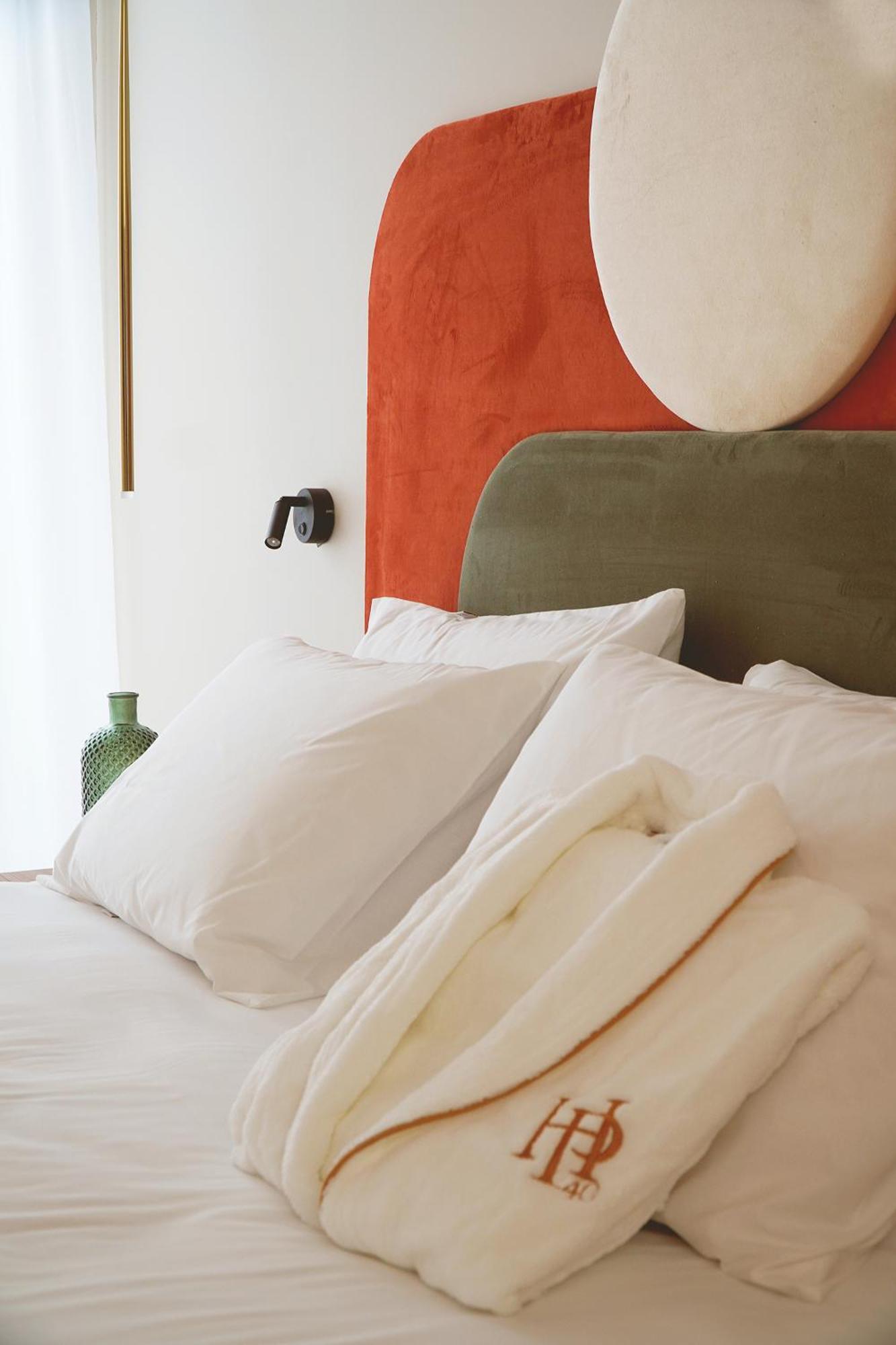 Hotel Pietryna Lodž Exteriér fotografie