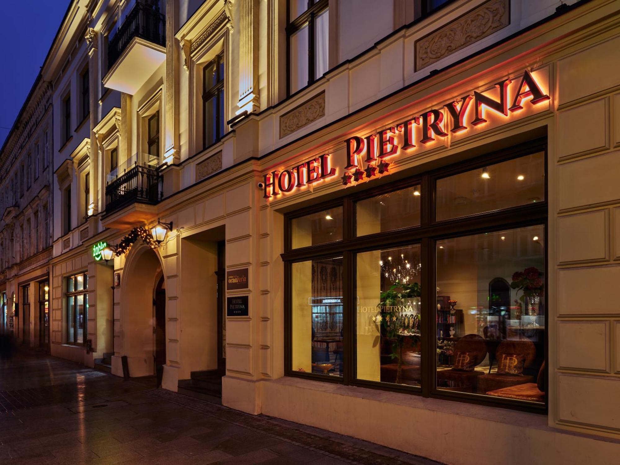 Hotel Pietryna Lodž Exteriér fotografie